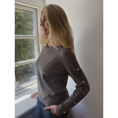 Continue - Mila Knit Earth