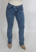 Indlæs billede til gallerivisning Isay Parma Basic Jeans
